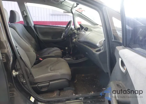 2010 Honda Fit из США, поврежденный, VIN JHMGE8G21AC038986